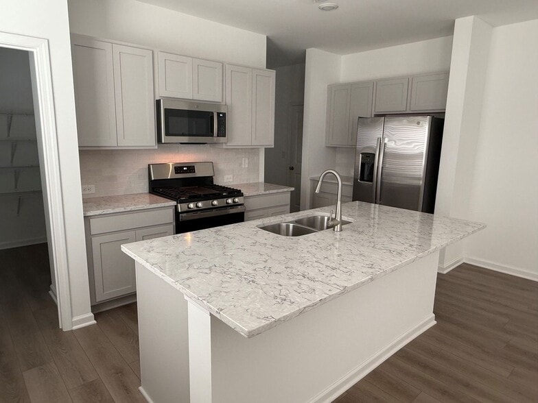 Building Photo - 5341 Heron Bay Blvd