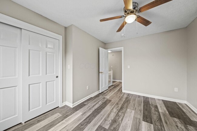 Building Photo - 1094 Farrington Dr