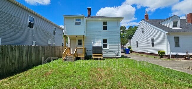 Building Photo - 308 St James Ave