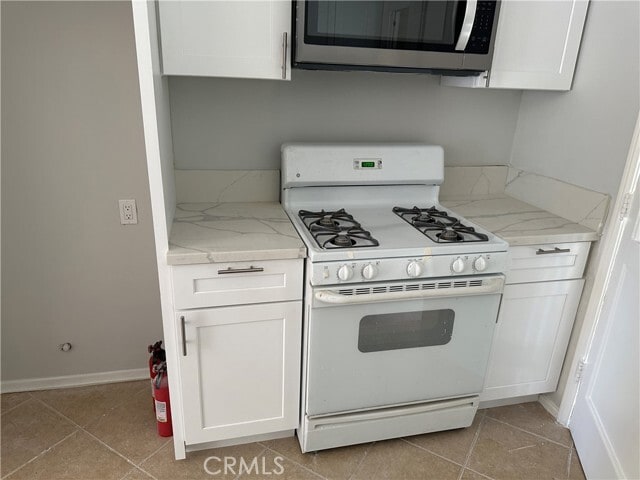 Building Photo - 17349 Tiara St