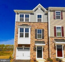 Building Photo - 7924 Olive Branch Ln