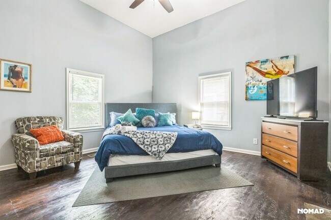 Building Photo - Spacious 4BR House in Atlanta