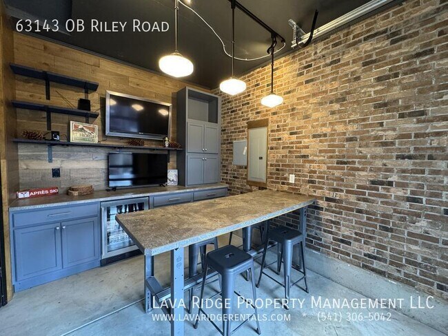 Building Photo - 63143 O. B. Riley Rd