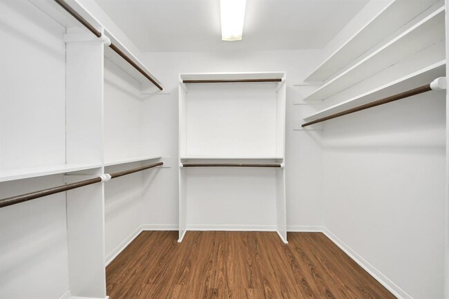Building Photo - 11415 Ella Lee Dr