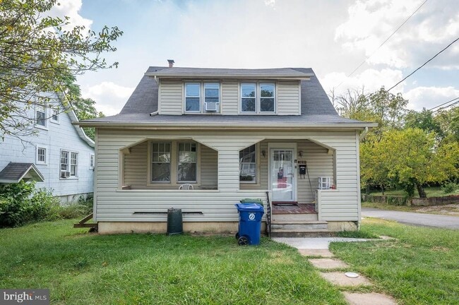 Building Photo - 3201 Wisteria Ave