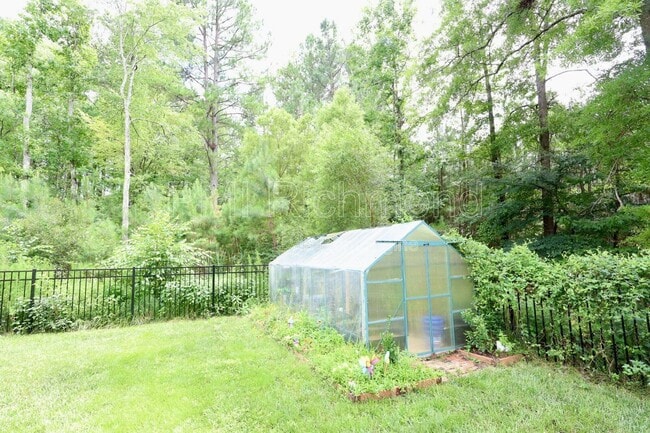 Building Photo - 5918 Brailen Dr