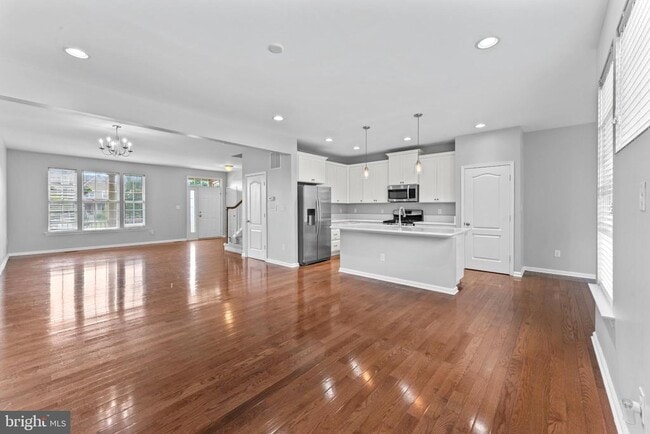 Building Photo - 2223 N O'Keeffe Ln