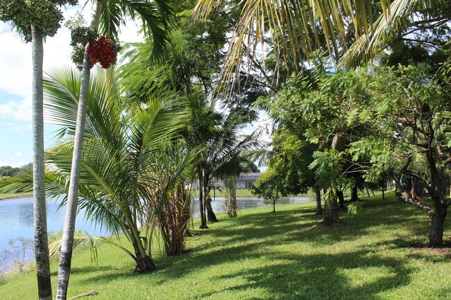 Building Photo - 13847 Geranium Pl