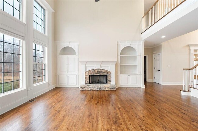 Building Photo - 870 Longstone Landing