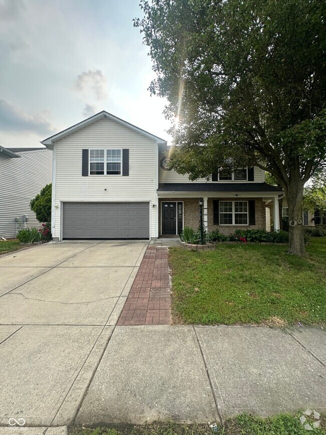 Building Photo - 7122 Tassel Meadow Dr