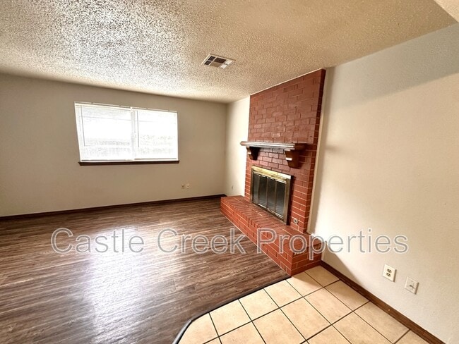 Building Photo - 5305 Brookdale Dr