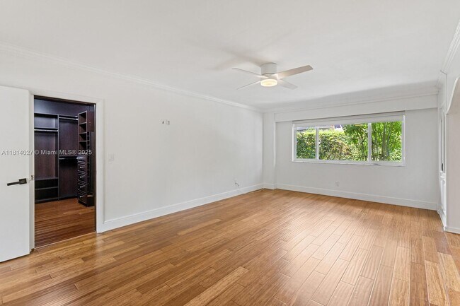 Building Photo - 55 Pinta Rd