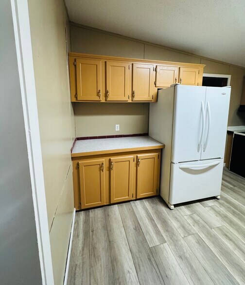 Building Photo - 286 Vestry Rd