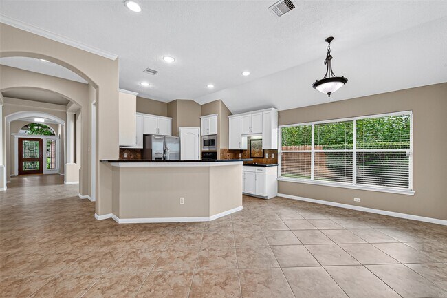 Building Photo - 1103 Parkhaven Ln