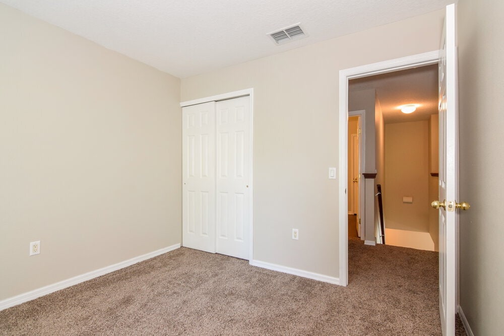 Building Photo - 11813 Mango Groves Blvd