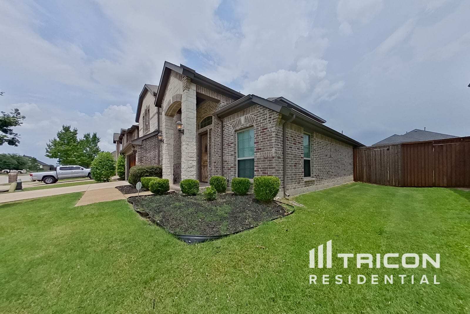 Building Photo - 13624 Cortes de Pallas Dr