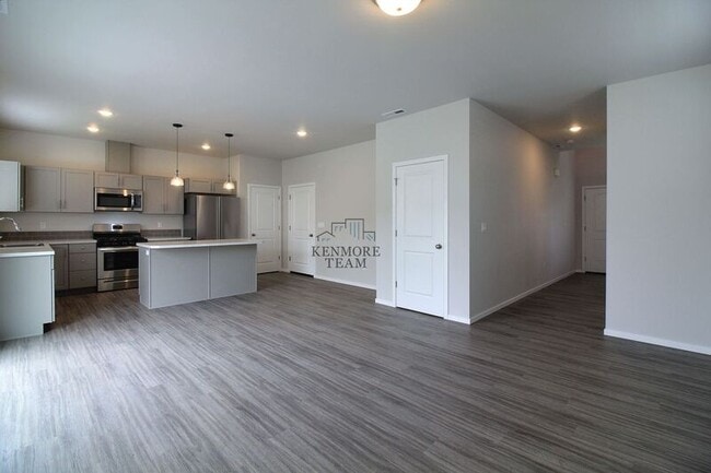 Building Photo - 5501 Remington Dr