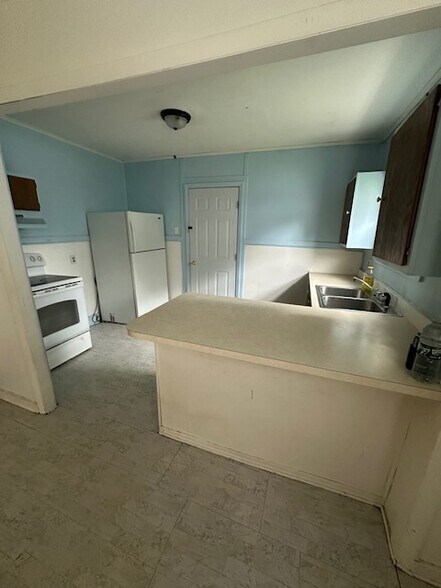 Primary Photo - 209 Franklin St