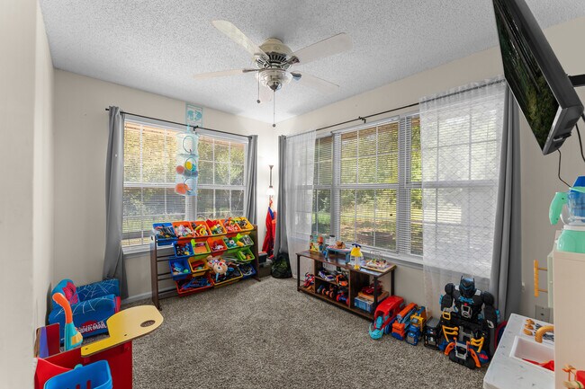 Building Photo - 107 Shallowford Cir