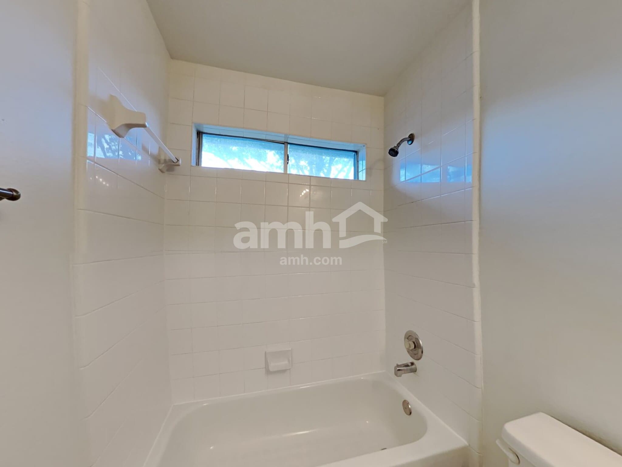 Building Photo - 2602 Port Carissa Dr