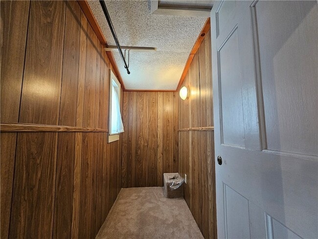 Building Photo - 50 Cedar St
