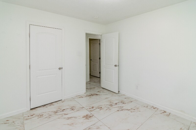 Building Photo - 1558 Samara Glen Way