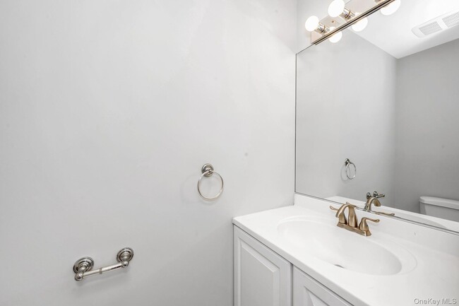 Building Photo - 69 Ellsworth Ave