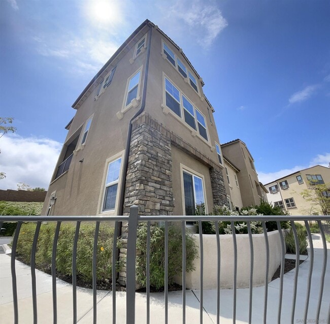 Building Photo - 11011 Bryce Way