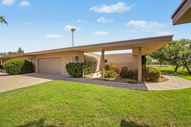 Building Photo - 7825 E San Carlos Rd