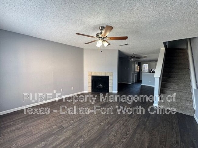 Building Photo - 4004 W Pioneer Dr
