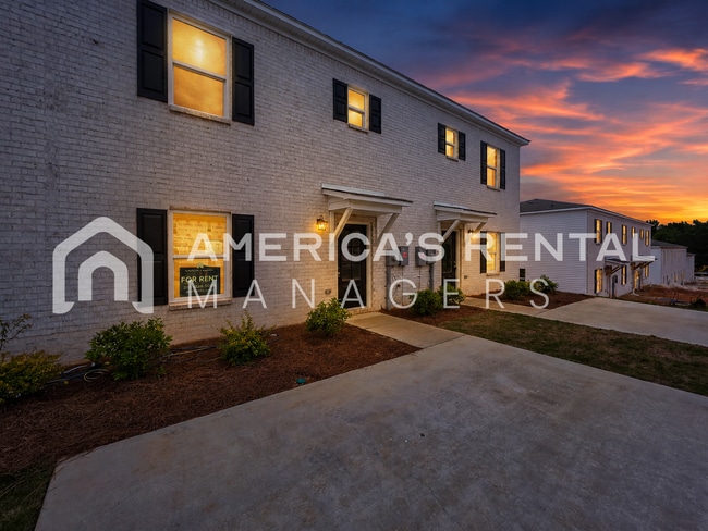 Building Photo - New Construction for Rent in Clanton, AL!