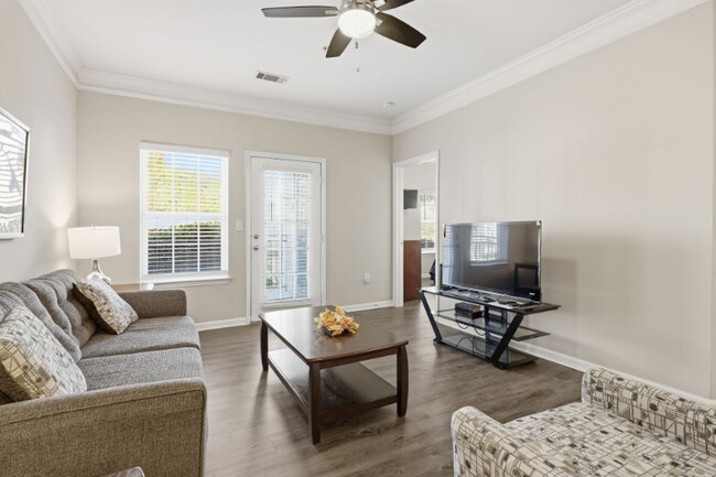 Building Photo - 1340 N Brickyard Rd