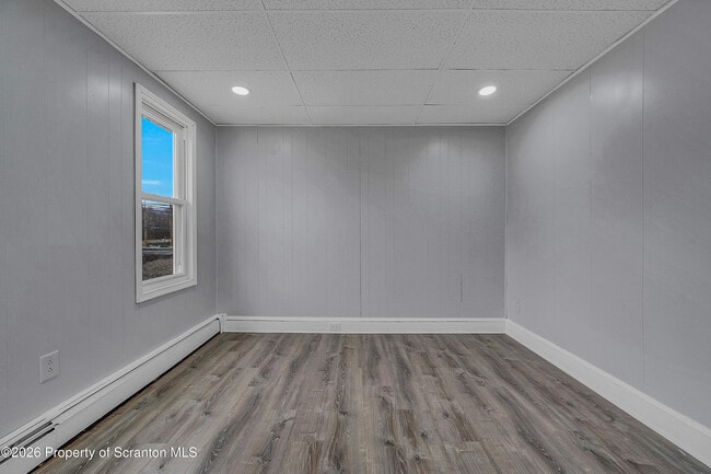 Building Photo - 6 Green Ridge St