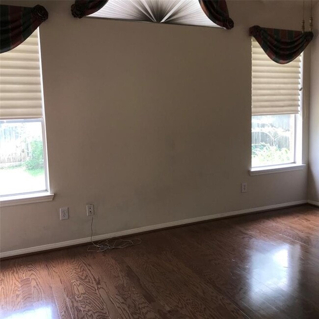 Building Photo - 2727 Gregway Ln