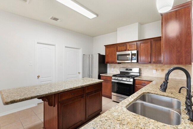 Building Photo - 20315 Mammoth Falls Dr