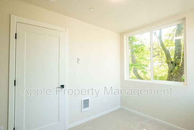 Building Photo - 1569 NW 63rd St