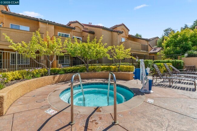 Building Photo - 765 Watson Canyon Ct