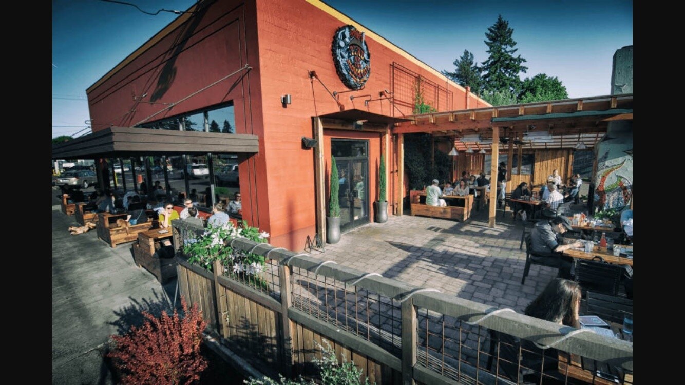 Building Photo - 6005 NE Failing St