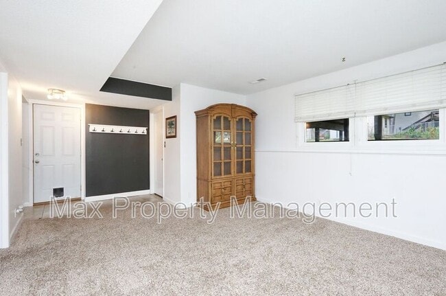 Building Photo - 4012 79th St