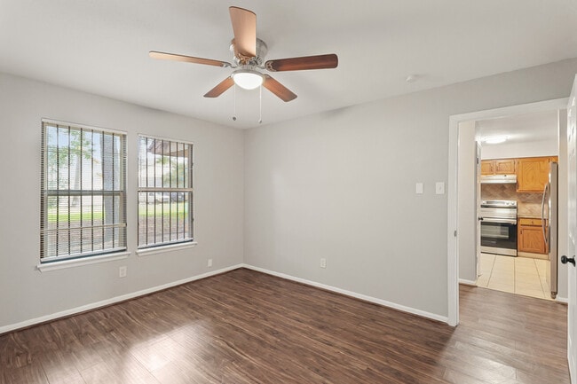 Building Photo - 12322 Wild Pine Dr