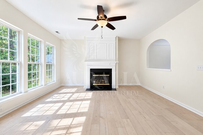 Building Photo - 112 Huntersville Rd