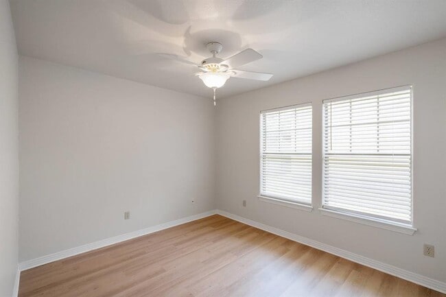 Building Photo - 13604 Caldwell Dr