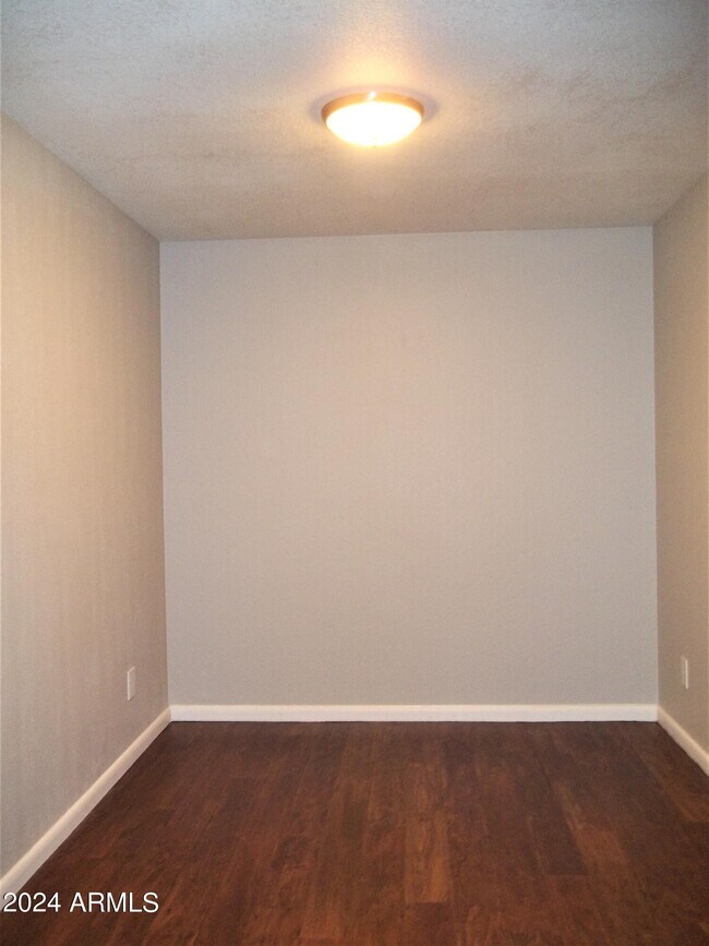 Building Photo - 5995 N 78th St