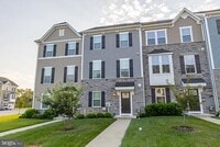 Building Photo - 272 Sugar Maple Square