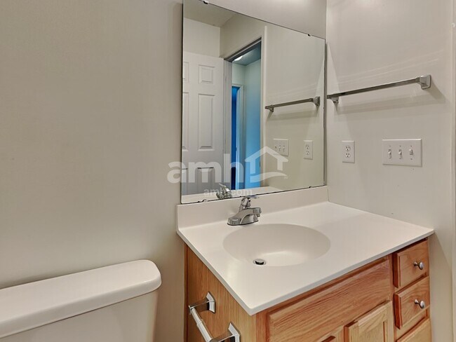 Building Photo - 132 Wildberry Ln