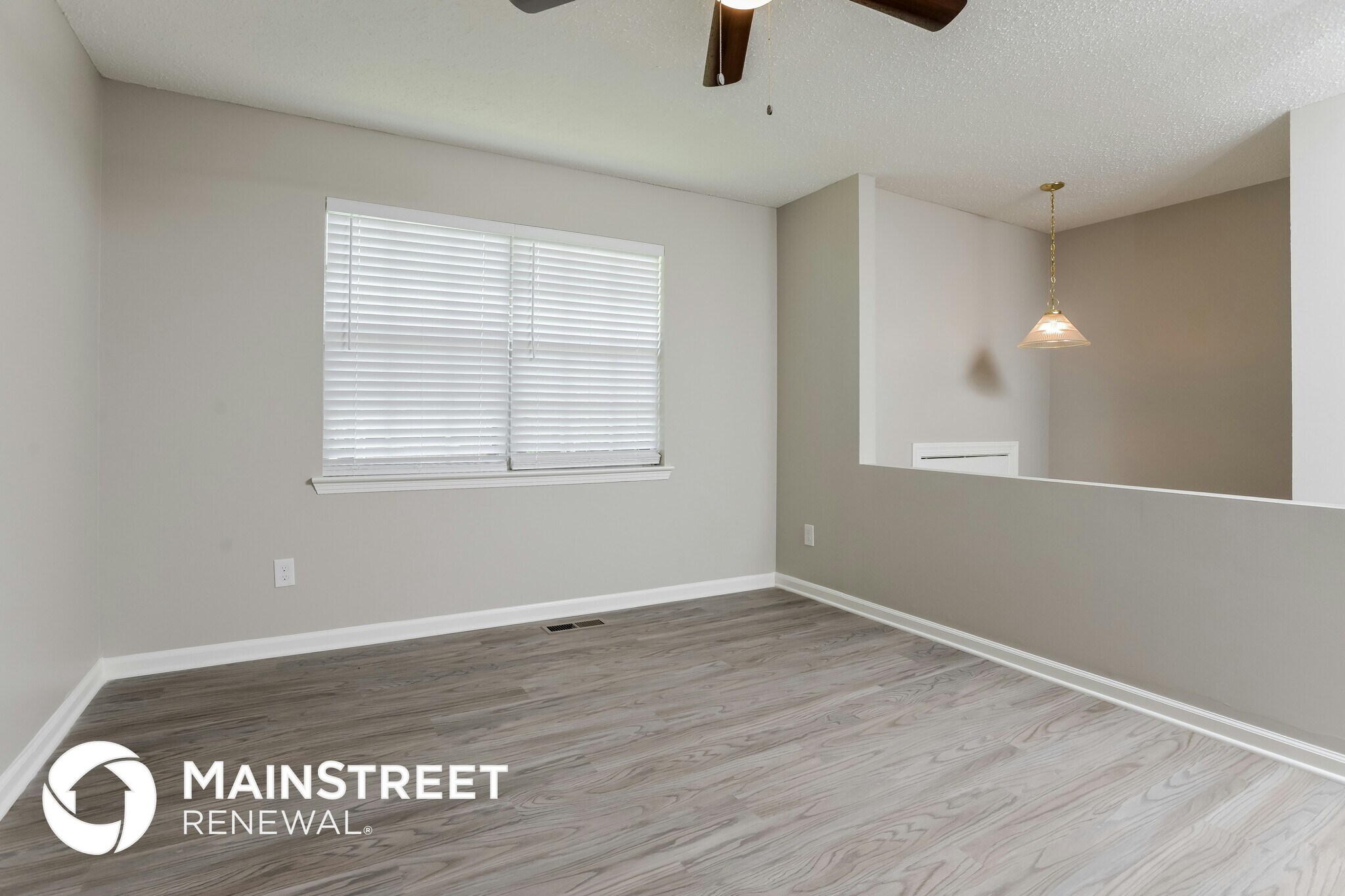 Building Photo - 2576 Wright St