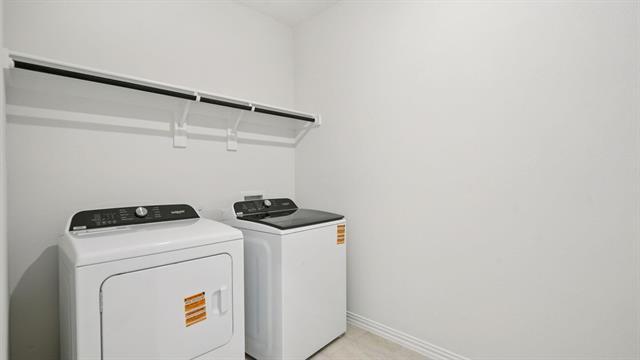 Building Photo - 6624 Vly Lk Ln