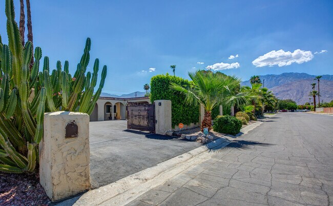 Building Photo - 4385 E Pso Caroleta