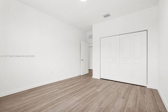Building Photo - 22485 SW 125th Ave