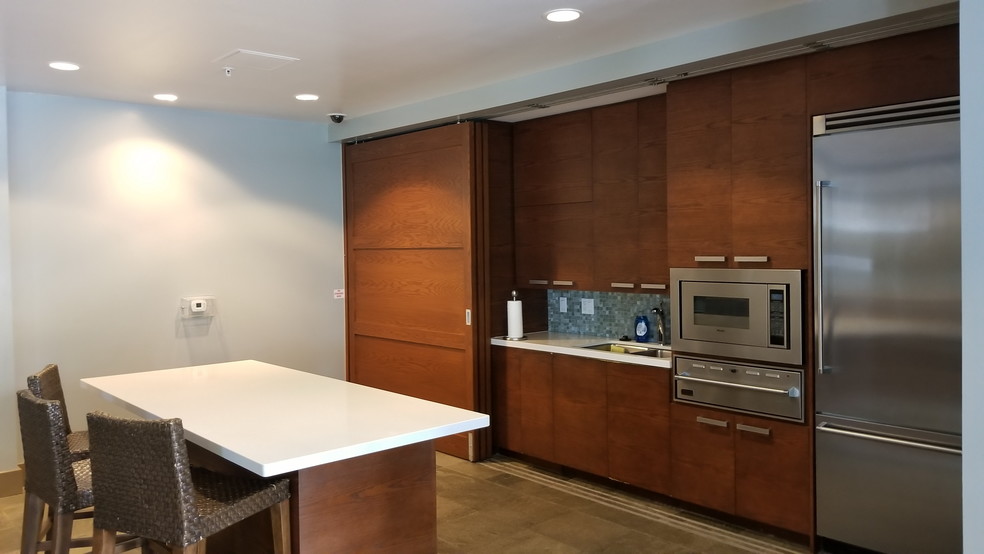 Party room- kitchen. - 1837 Kalakaua Ave